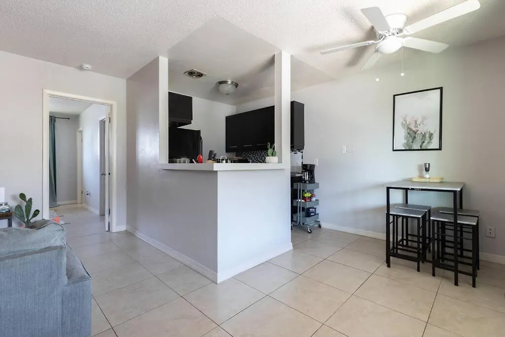 Walk To Old Town King Suite Scottsdale Appartement
